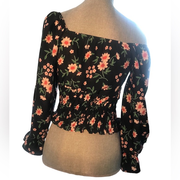 Pretty Flower 🌸 Print Summer Top - Picture 4 of 4